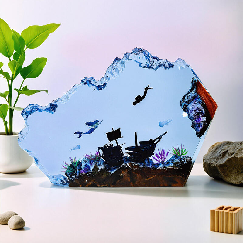 Mermaid & Diver Ocean-Themed Resin Lamp Handmade Epoxy Decor for Living Room