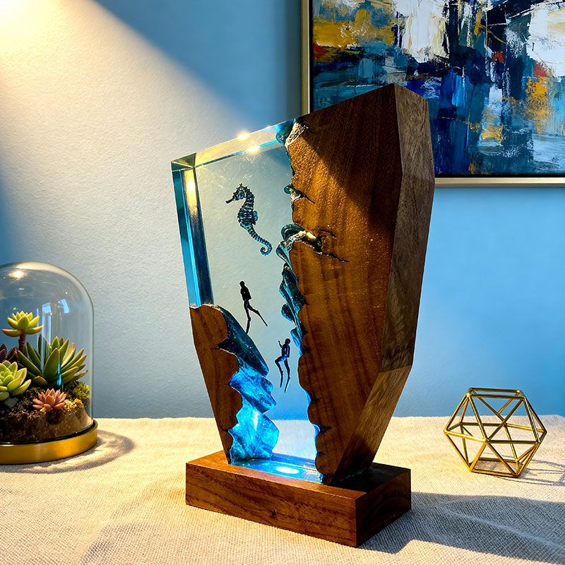 Whimsical Seahorse & Diver Ocean Resin Lamp | RESIN MEMORY Irregular Decor Gift